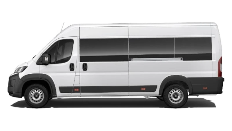 Citroën Jumper Minibus exterior