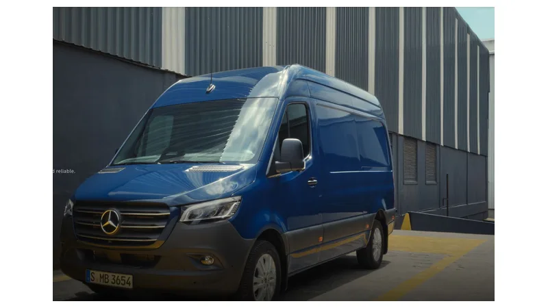 Außenansicht des Mercedes-Benz Sprinter Panel Van