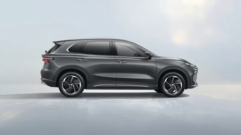 MG MGS5 exterior