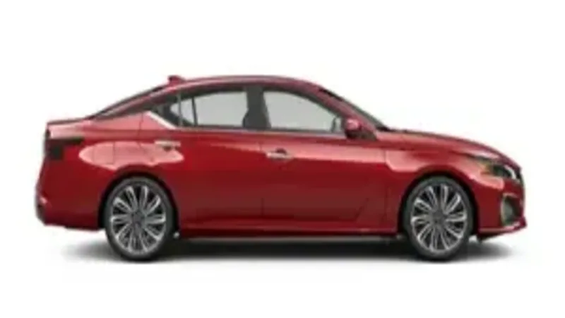 Nissan Altima exterior