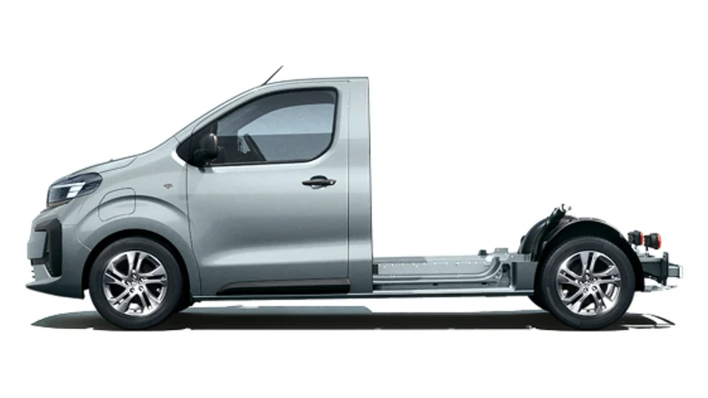 Opel Vivaro Chassis Cab exterior