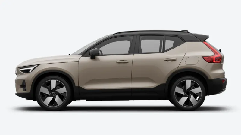Volvo EX40 exterior