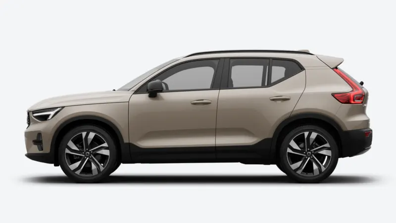 Volvo XC40 exterior